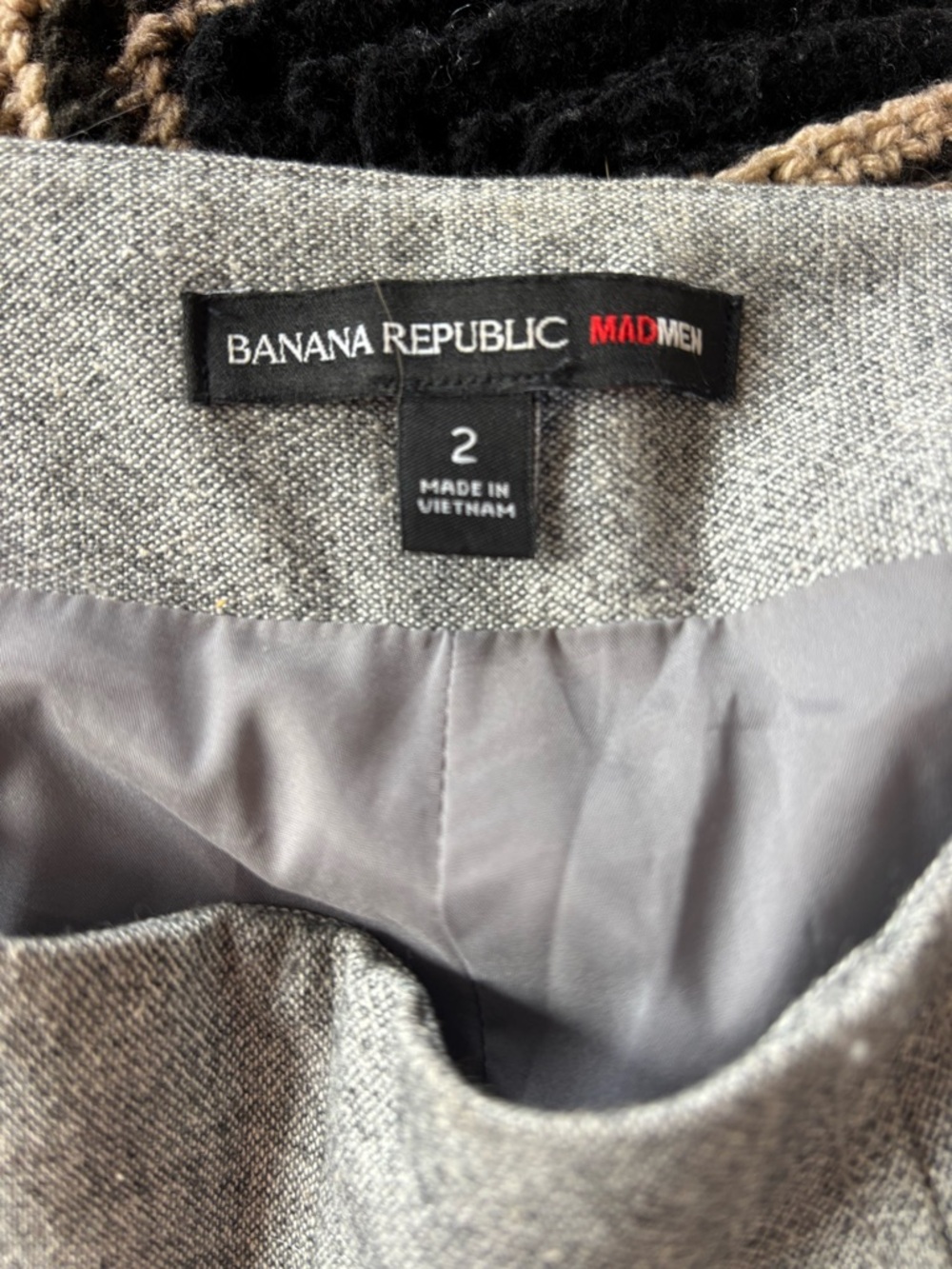 Banana Republic Gray Cropped Tailored Ankle Pants - Picture 4 of 4